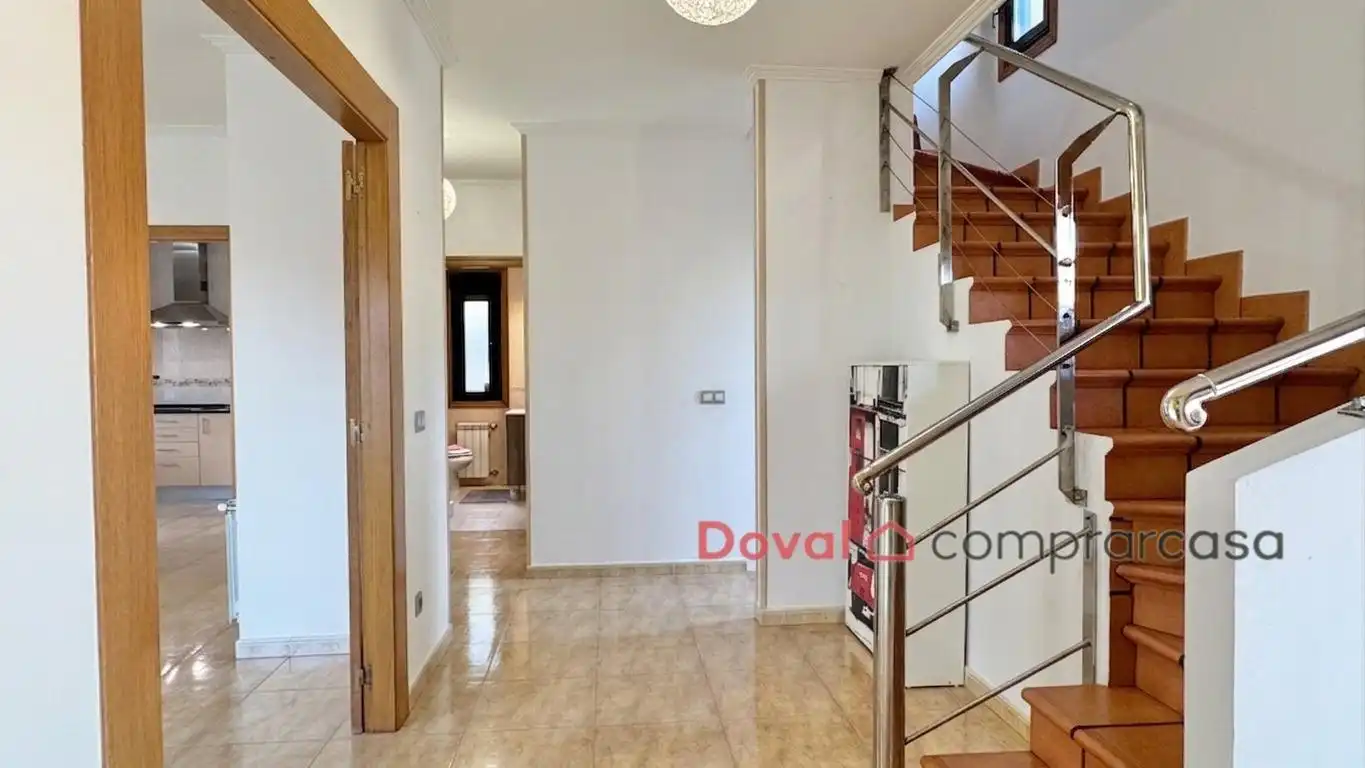 Casa o xalet en venda en Salceda de Caselas amb Calefacció, Jardí privat i Terrassa