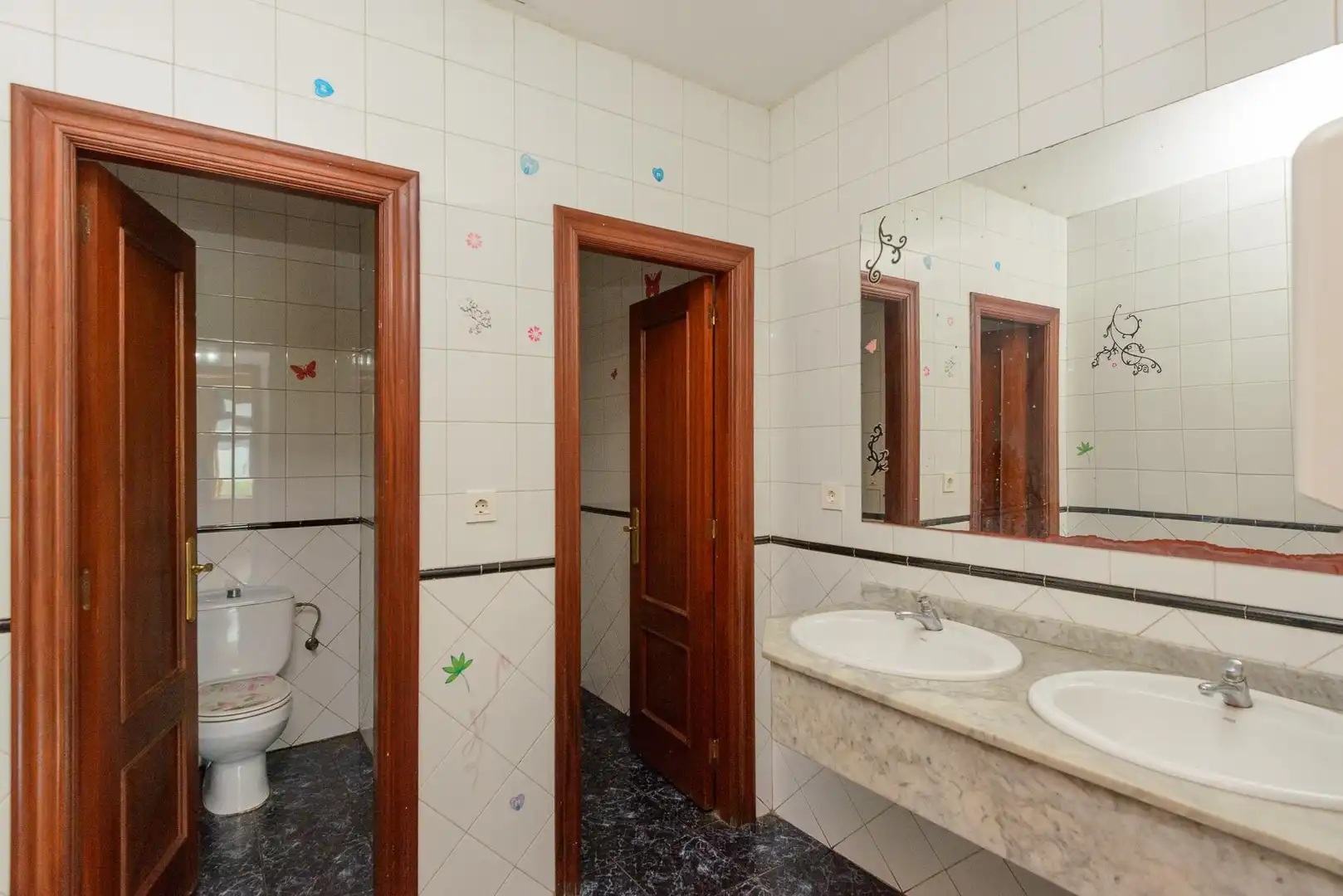 Bany de Casa o xalet en venda en Quintes - Arroes
