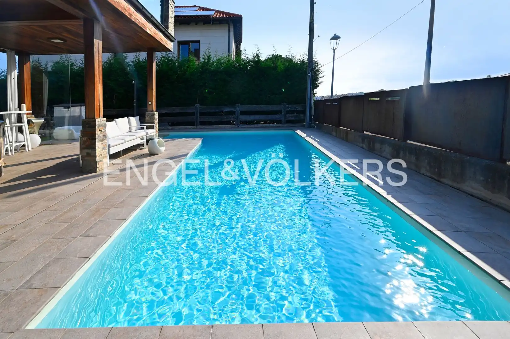 Piscina de Casa o xalet en venda en Piélagos amb Calefacció, Jardí privat i Terrassa
