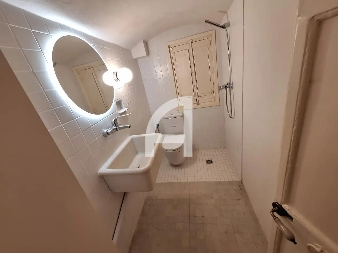 Baño de Oficina en venta en Barcelona con Aire acondicionado y Calefacción