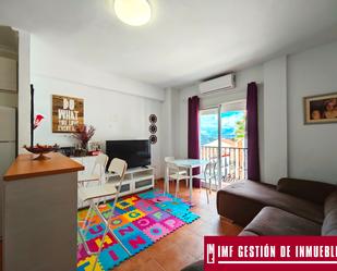 Sala d'estar de Pis en venda en Periana