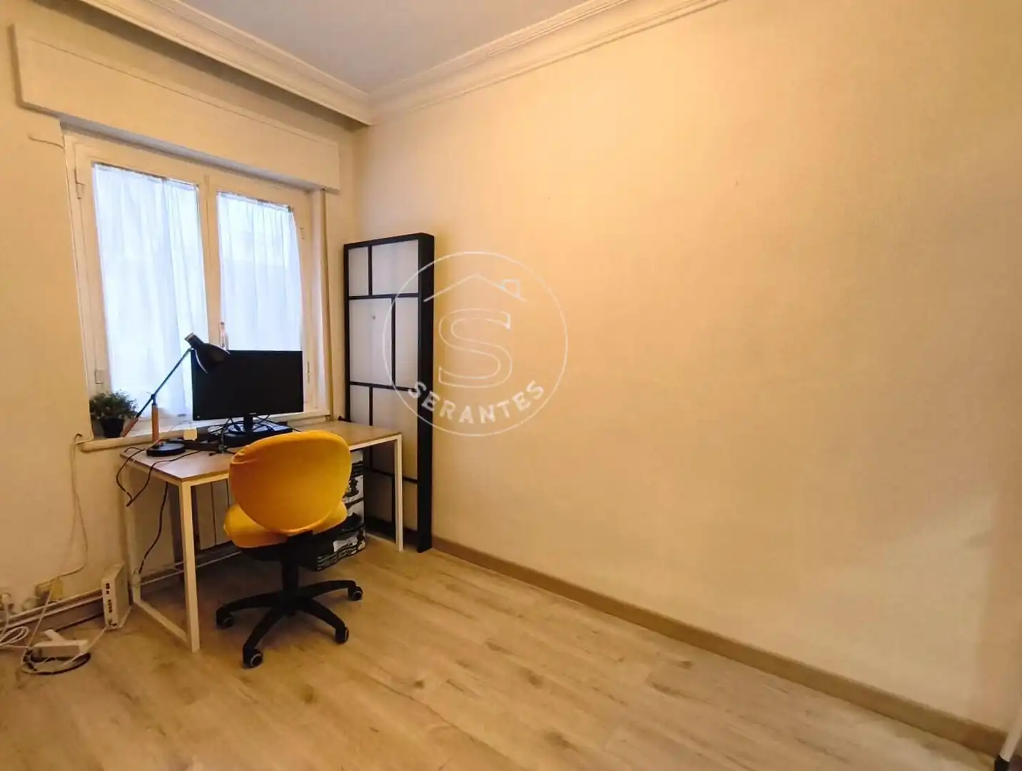Flat for sale in Rochapea