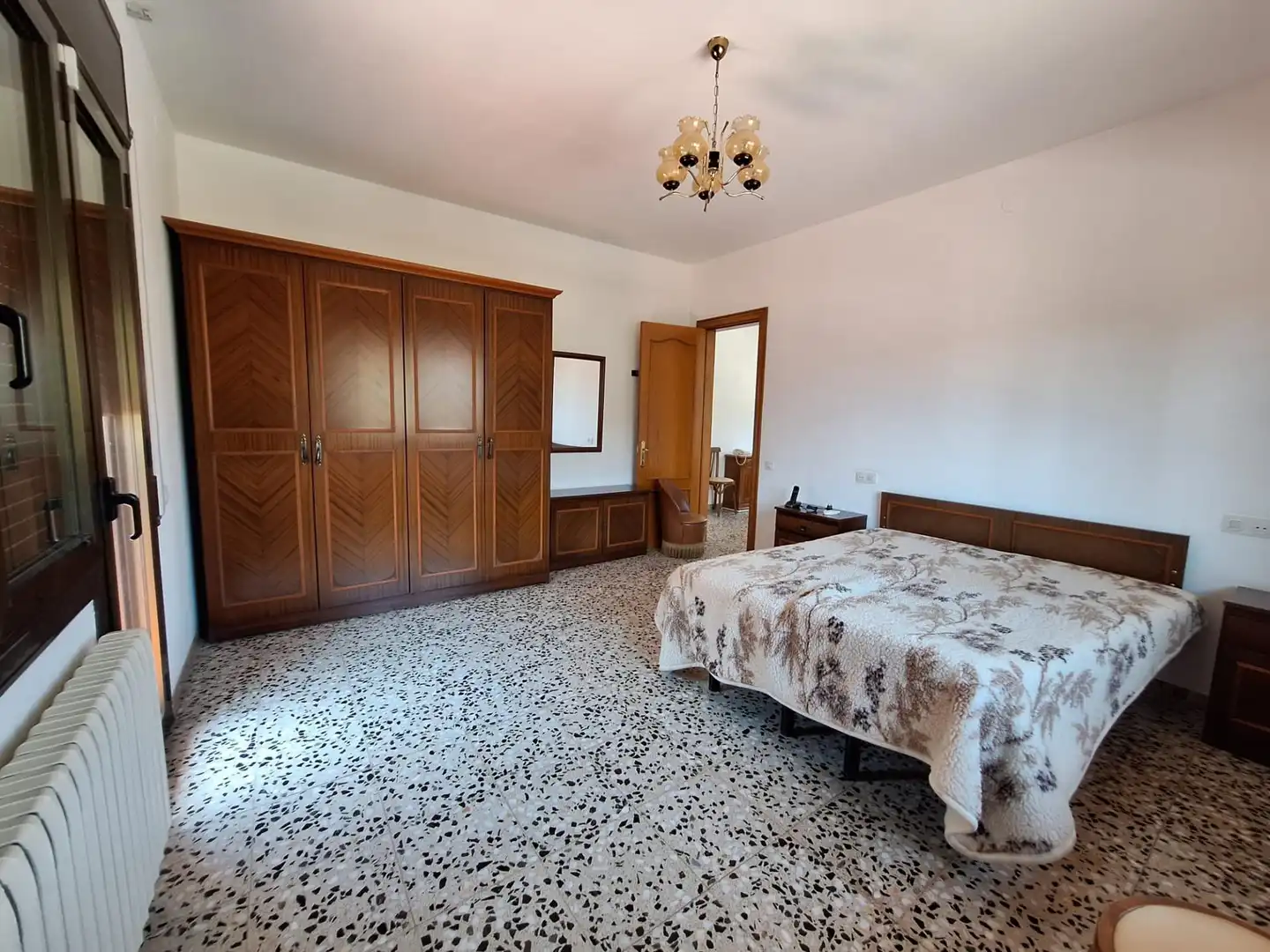 Habitación de Finca rústica en venta en Castellar del Vallès con Calefacción, Jardín privado y Terraza