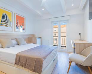 Dormitori de Apartament per a compartir en  Valencia Capital amb Aire condicionat, Calefacció i Moblat