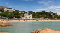 Vista exterior de Casa o xalet en venda en Sant Feliu de Guíxols amb Jardí privat i Terrassa