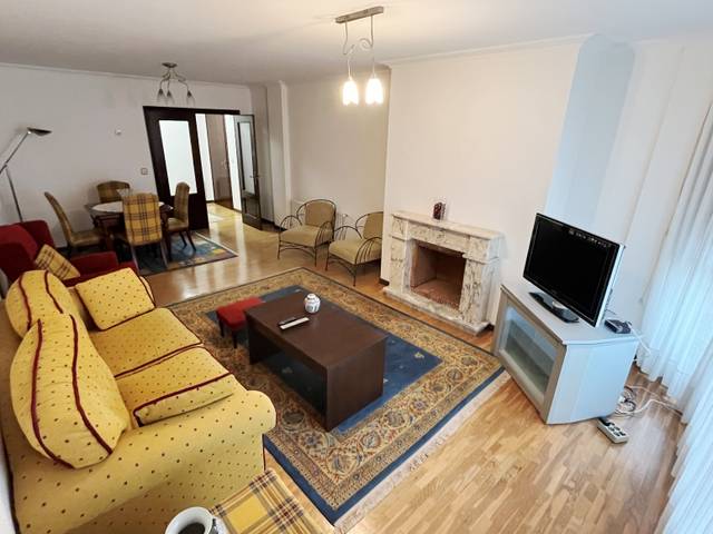 Piso en Alquiler en Salinas - CALLE LUIS TREILLARD en Salinas