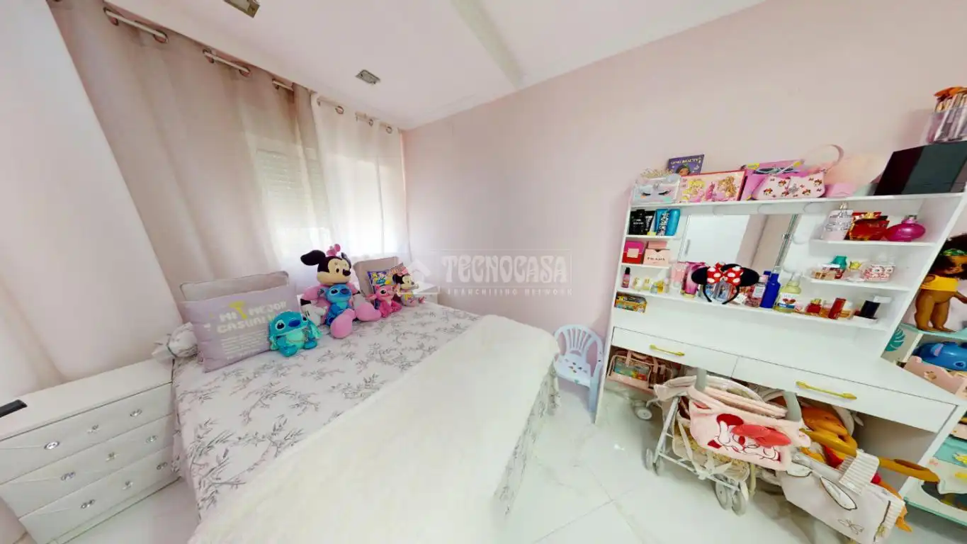 Habitación de Piso en venta en Valencia con Calefacción