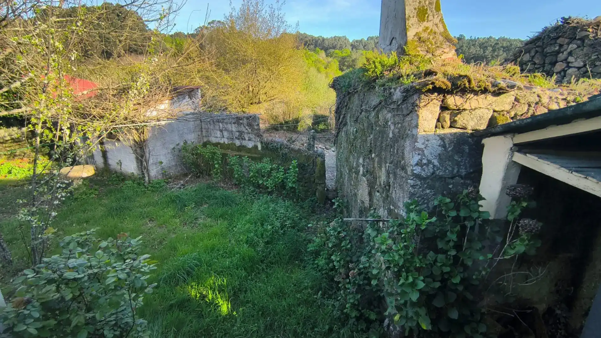 Piso en venta en A Cañiza   con Calefacción, Jardín privado y Terraza