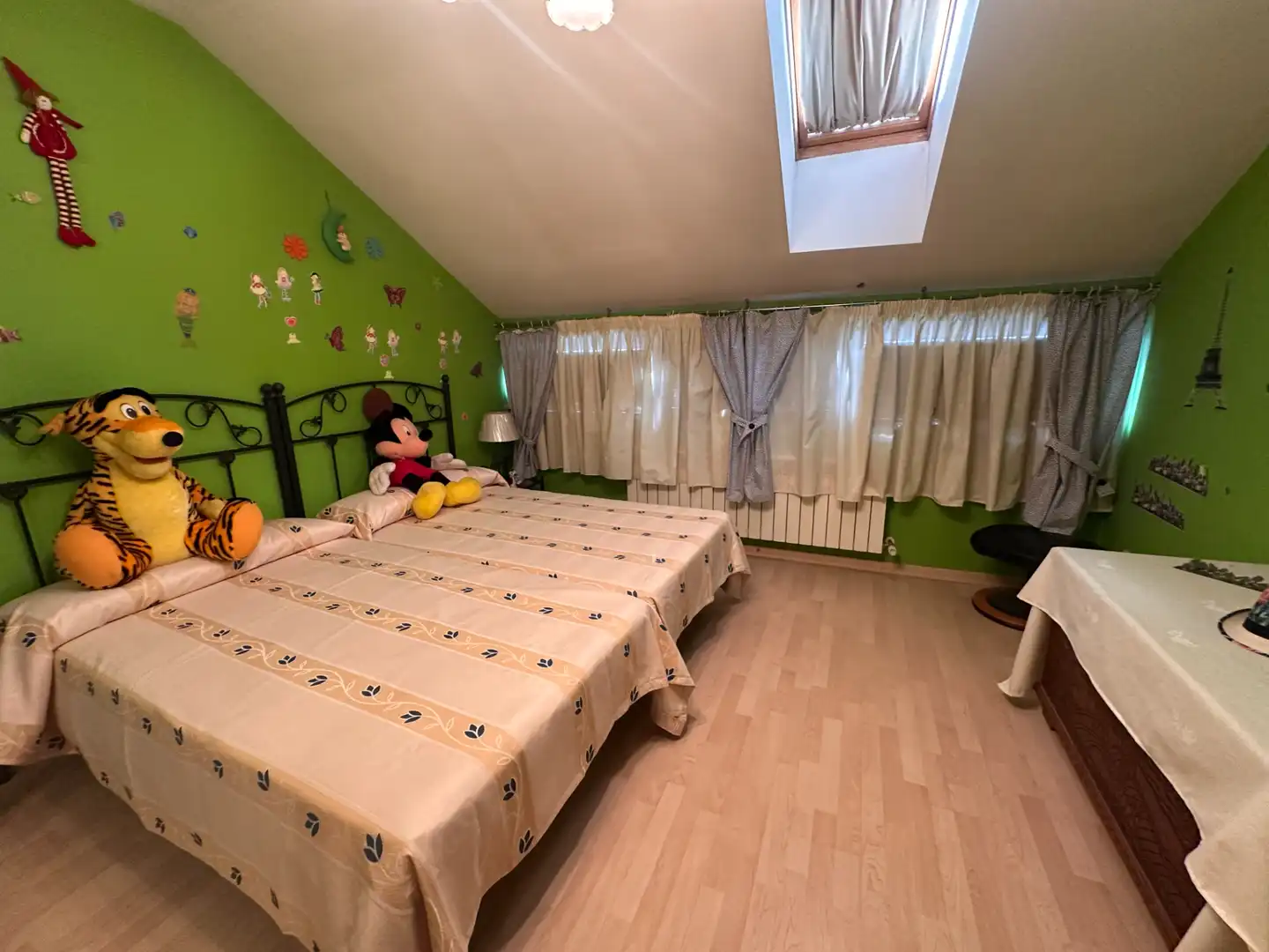 Bedroom of Detached homes for sale in Valladolid  with Heating