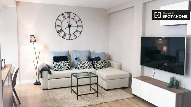 Piso en Alquiler en Colina