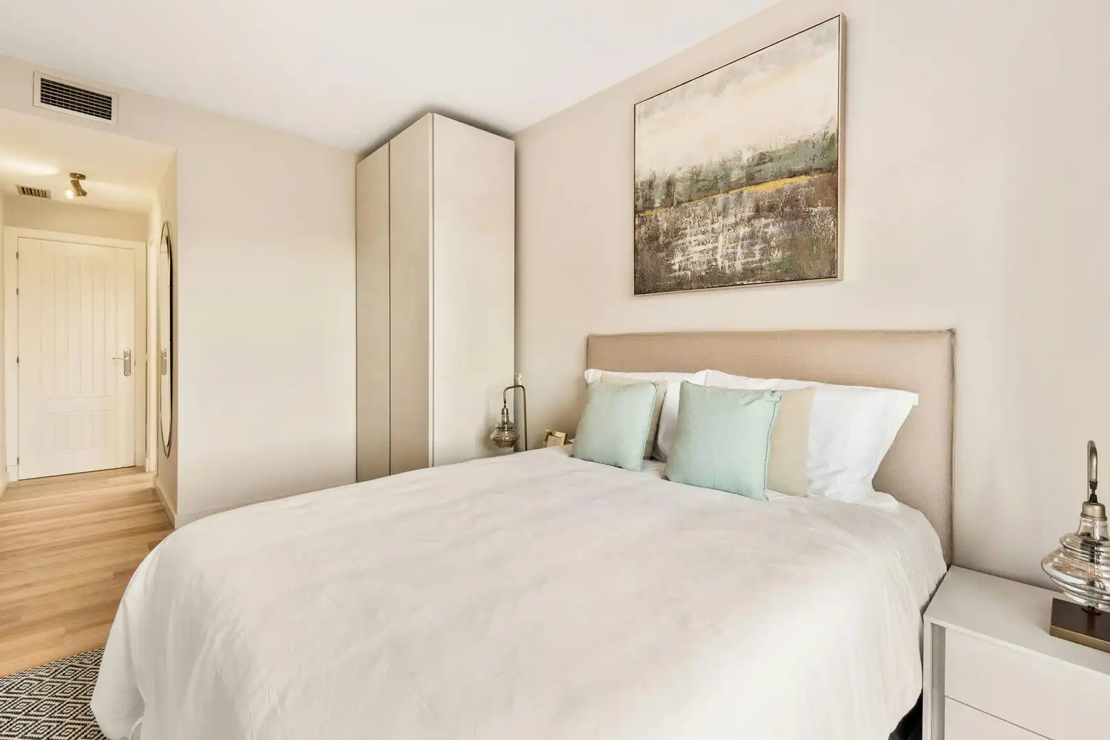Dormitori de Apartament en venda en Benahavís amb Piscina comunitària