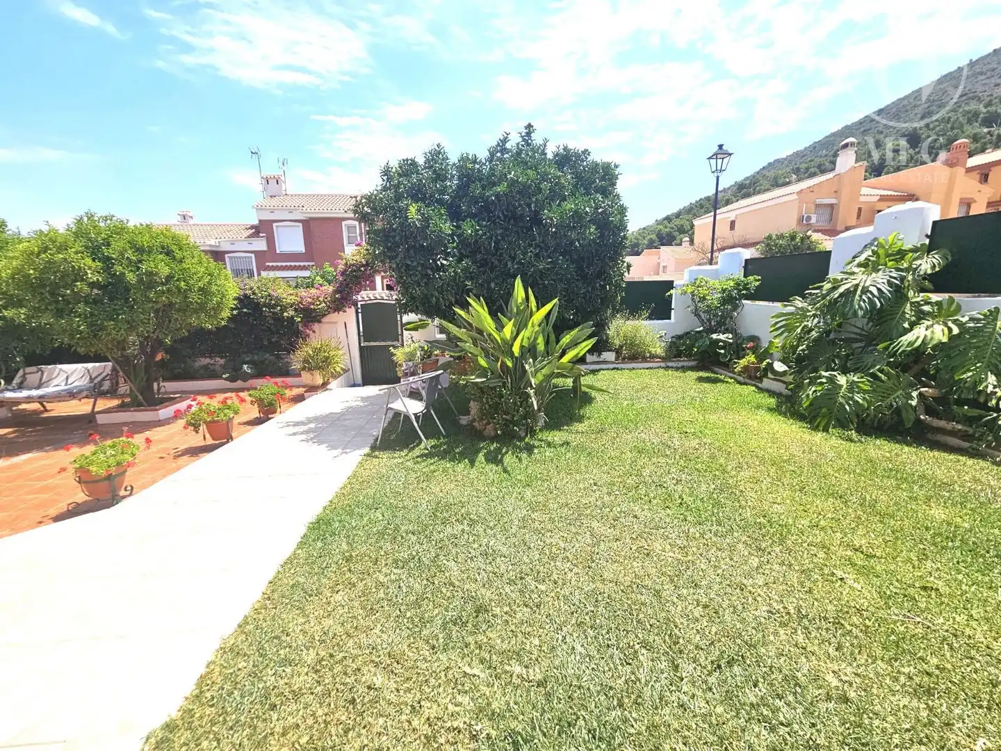 Jardín de Casa adosada en venta en Alhaurín de la Torre con Aire acondicionado y Amueblado