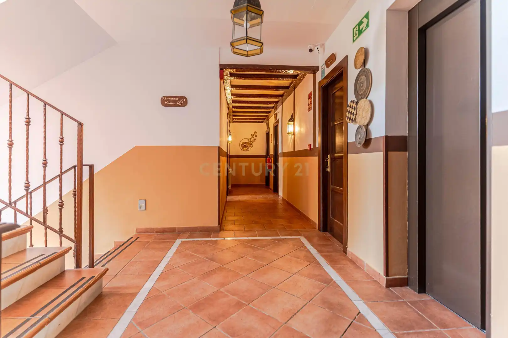 Edificio en venta en Cenes de la Vega con Piscina comunitaria
