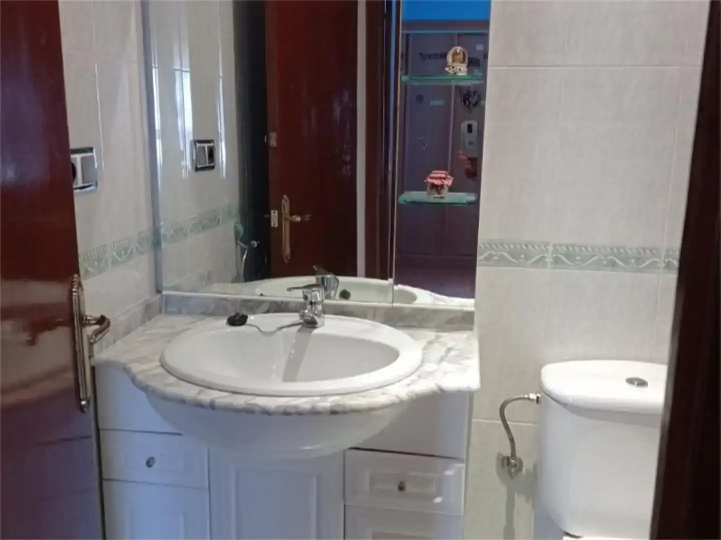 Bany de Pis en venda en Merindad de Montija amb Jardí privat, Traster i Forn