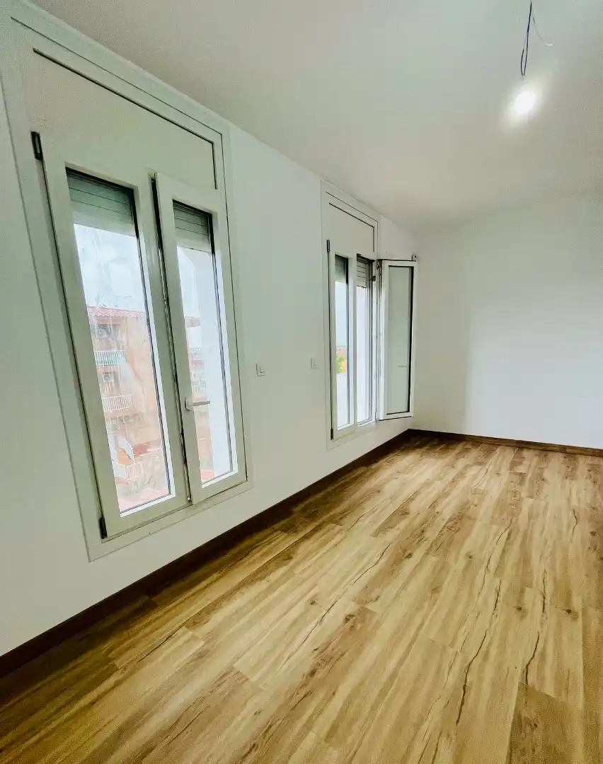 Dormitori de Dúplex en venda en Empuriabrava amb Parquet, Terrassa i Forn