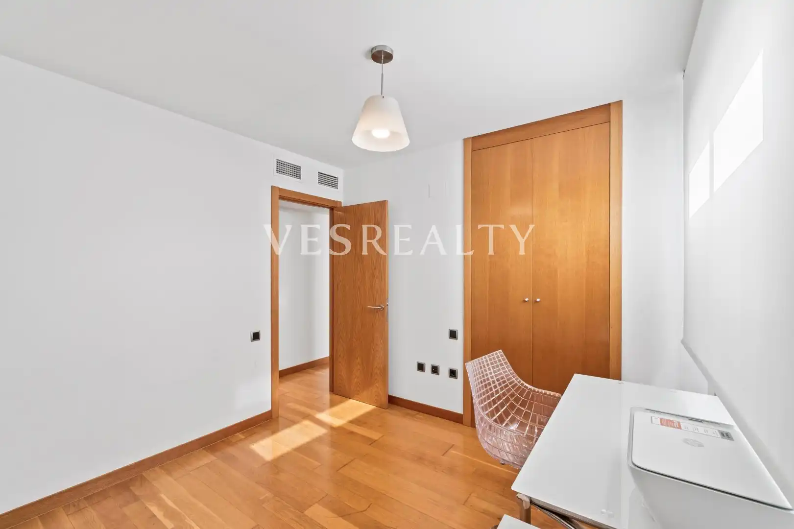Habitación de Ático en venta en Alicante / Alacant con Aire acondicionado, Calefacción y Terraza