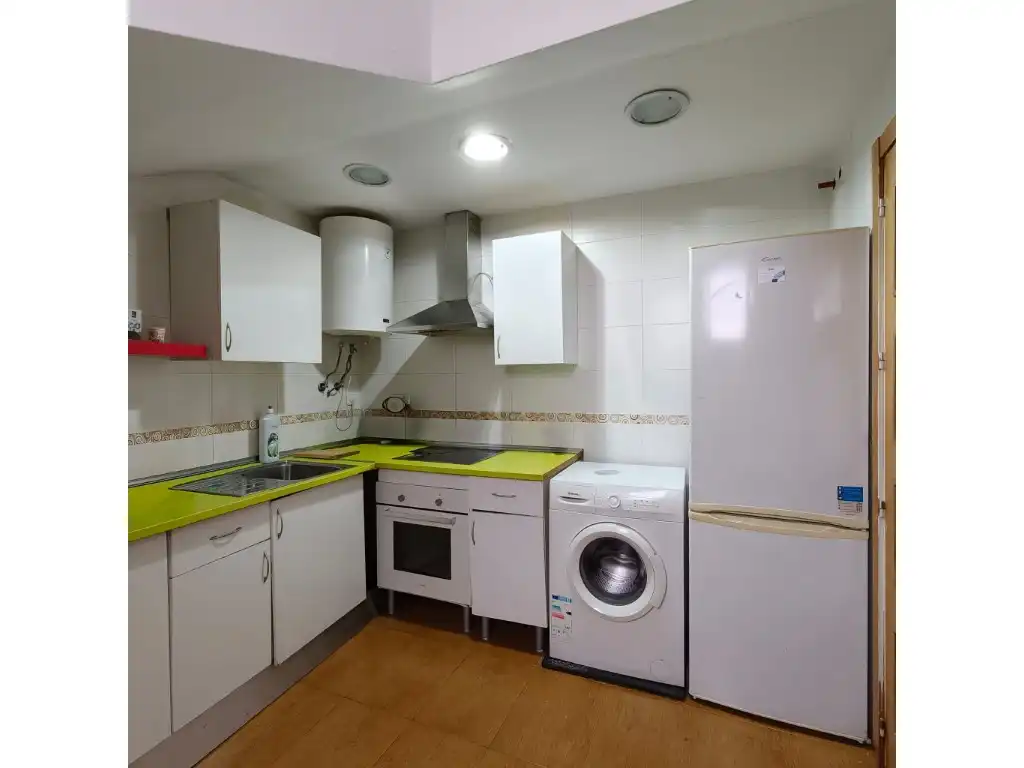 Piso con ascensor en venta en Calle Yuncos, imagen 6