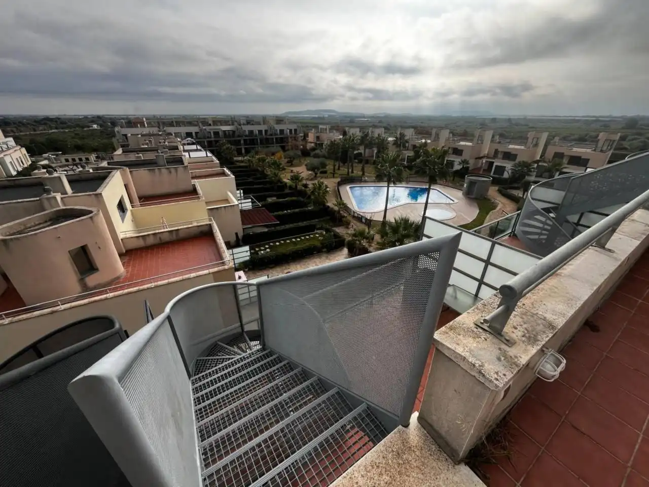 Außenansicht von Wohnung zum Verkauf in San Jorge / Sant Jordi mit Klimaanlage, Heizung und Terrasse