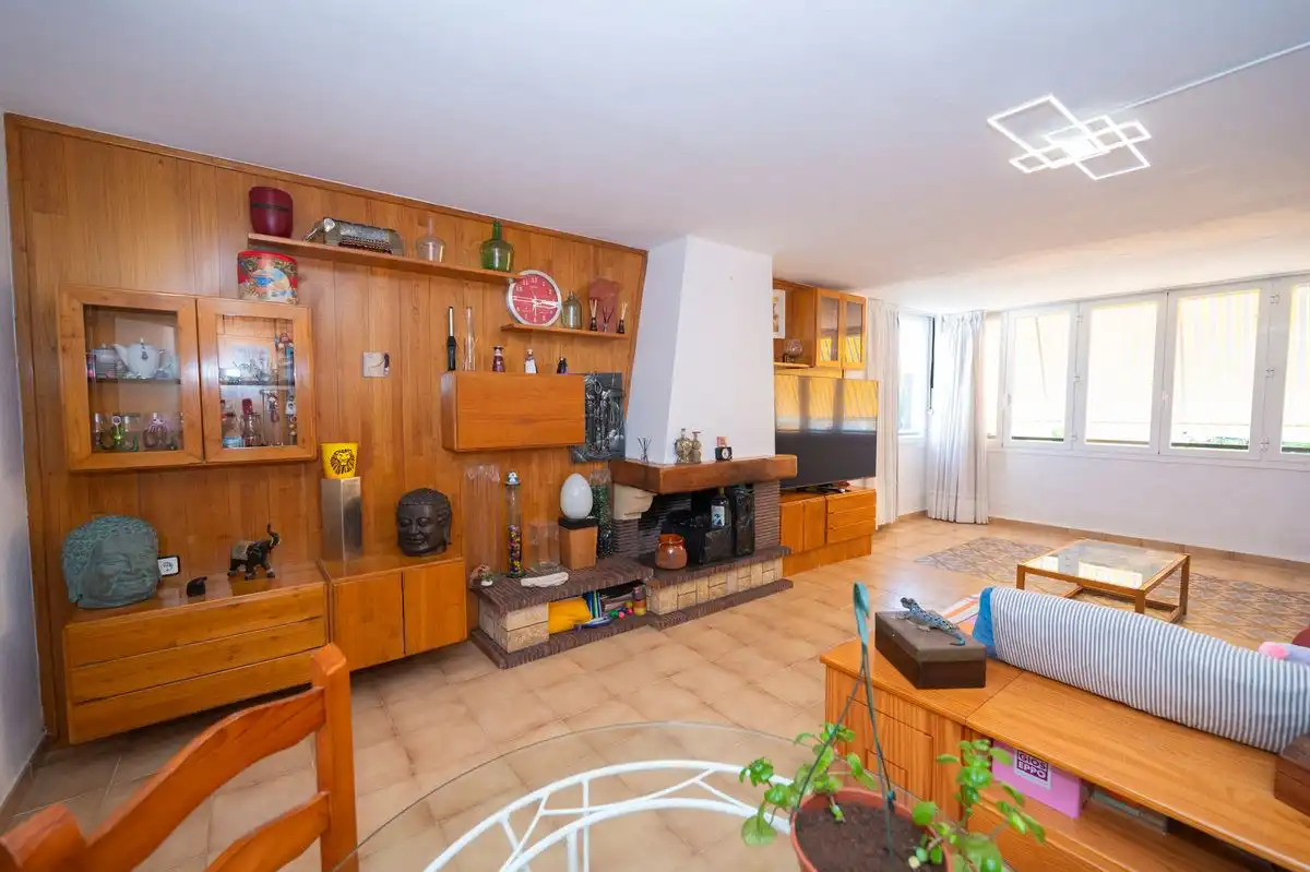 Flat for sale in Avinguda Sant Agustí