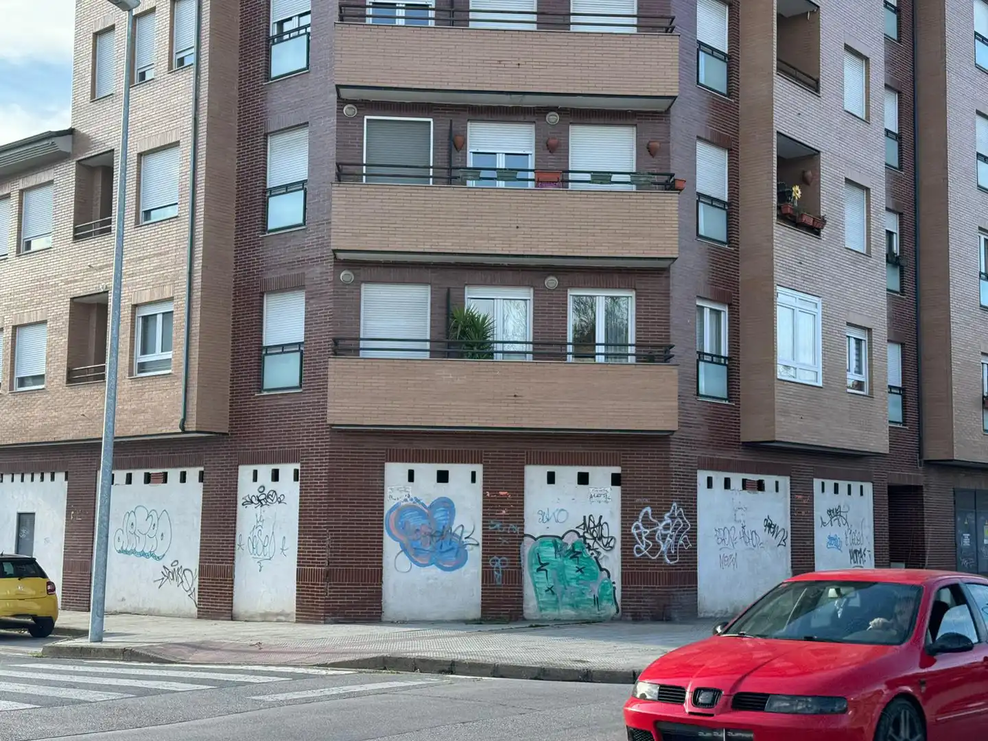 Local comercial en venda a Avenida de la Cemba