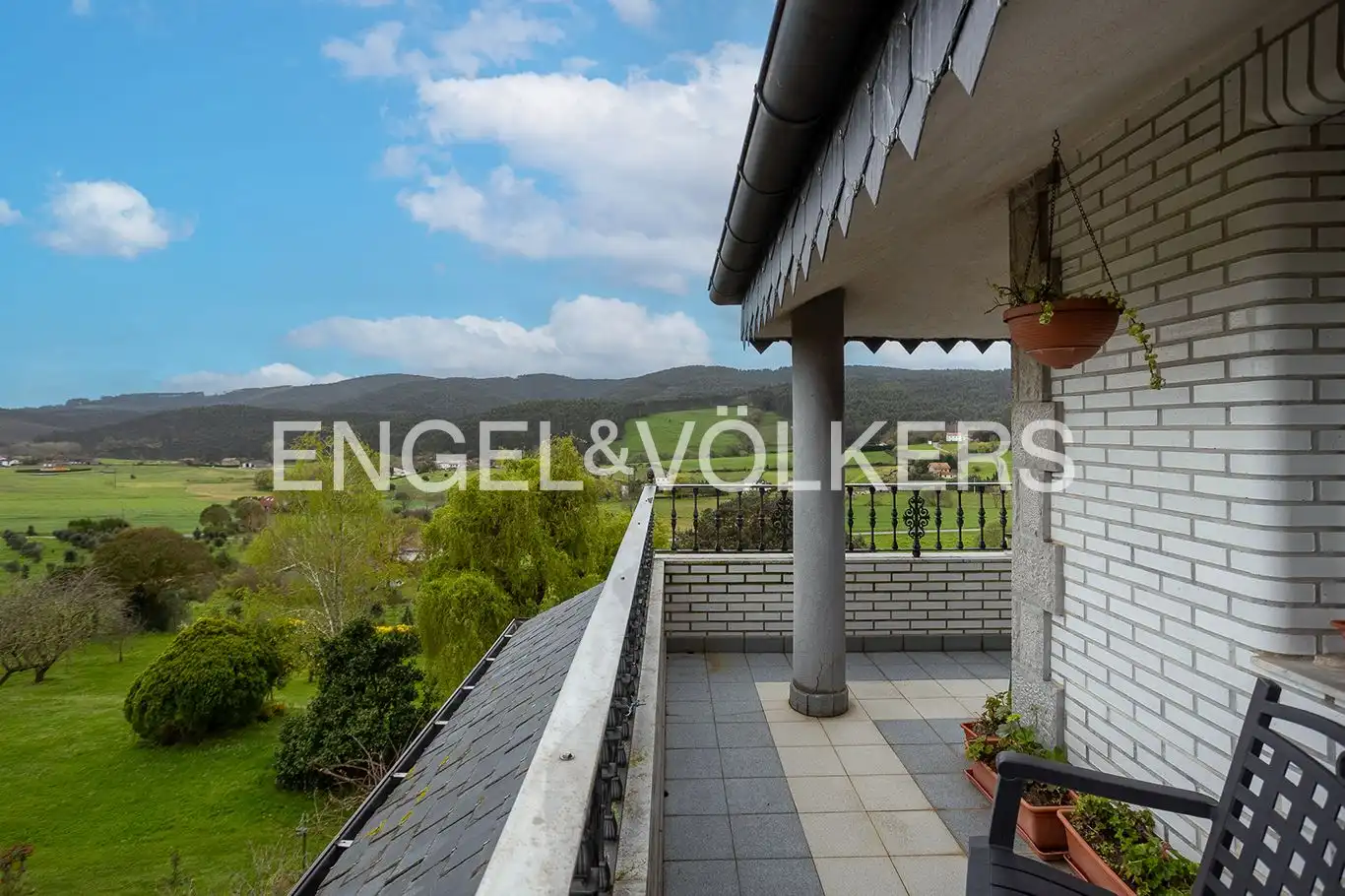 Terrace of Houses for sale in Bareyo  with Heating, Private garden and Terrace
