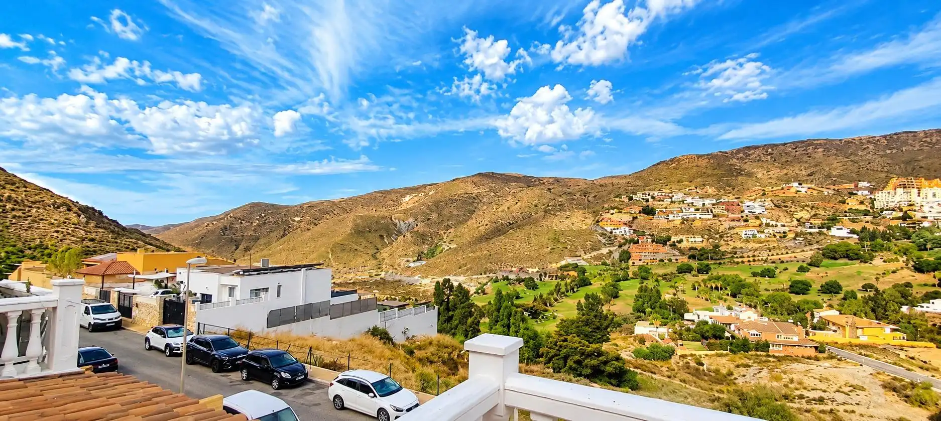 Vista exterior de Casa adosada en venta en La Envía