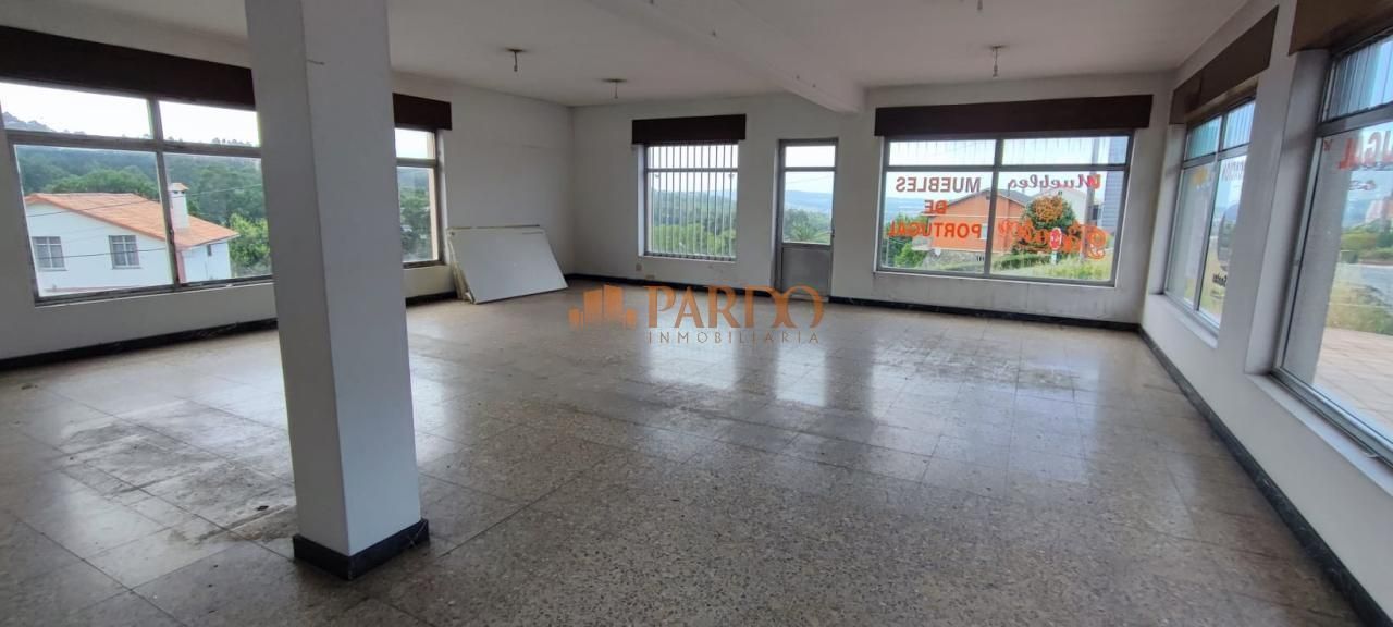 Building for sale in Fene