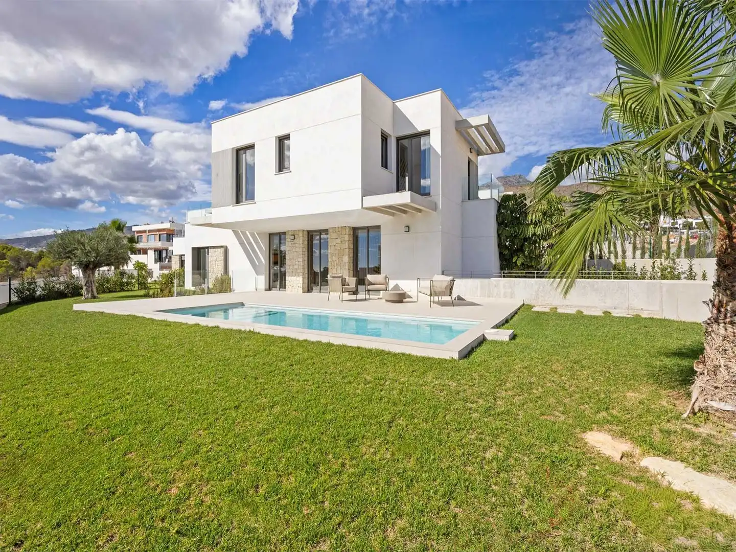 Chalet con piscina en venta en Calle Calle Praga, imagen 22