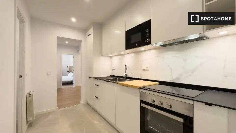 Cocina de Apartamento para compartir en Barcelona con Aire acondicionado, Calefacción y Terraza