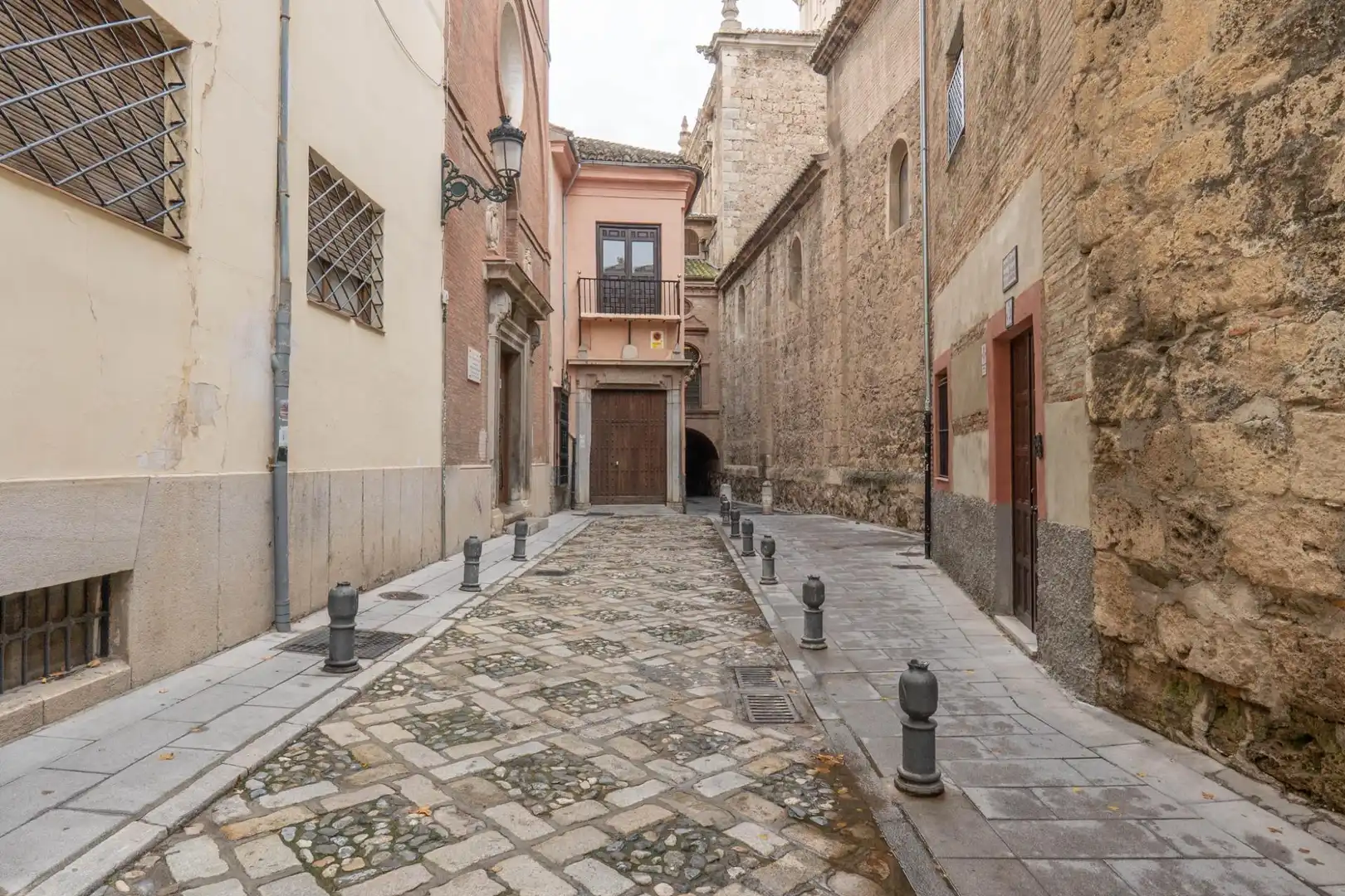 Vista exterior de Piso en venta en Granada con Calefacción