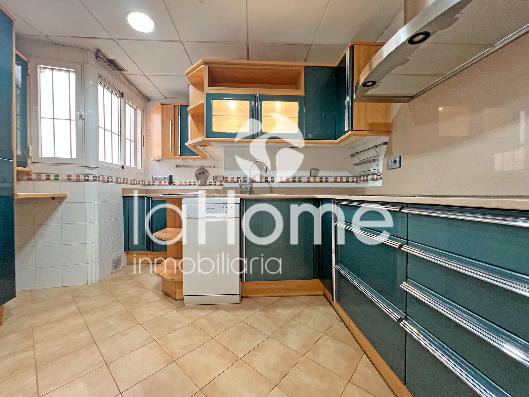 Kitchen of Flat for sale in  Valencia Capital  with Air Conditioner, Heating and Parquet flooring