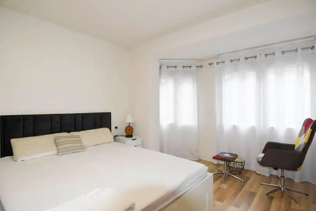 Bedroom of Flat for rent in Palamós  with Air Conditioner, Storage room and Furnished