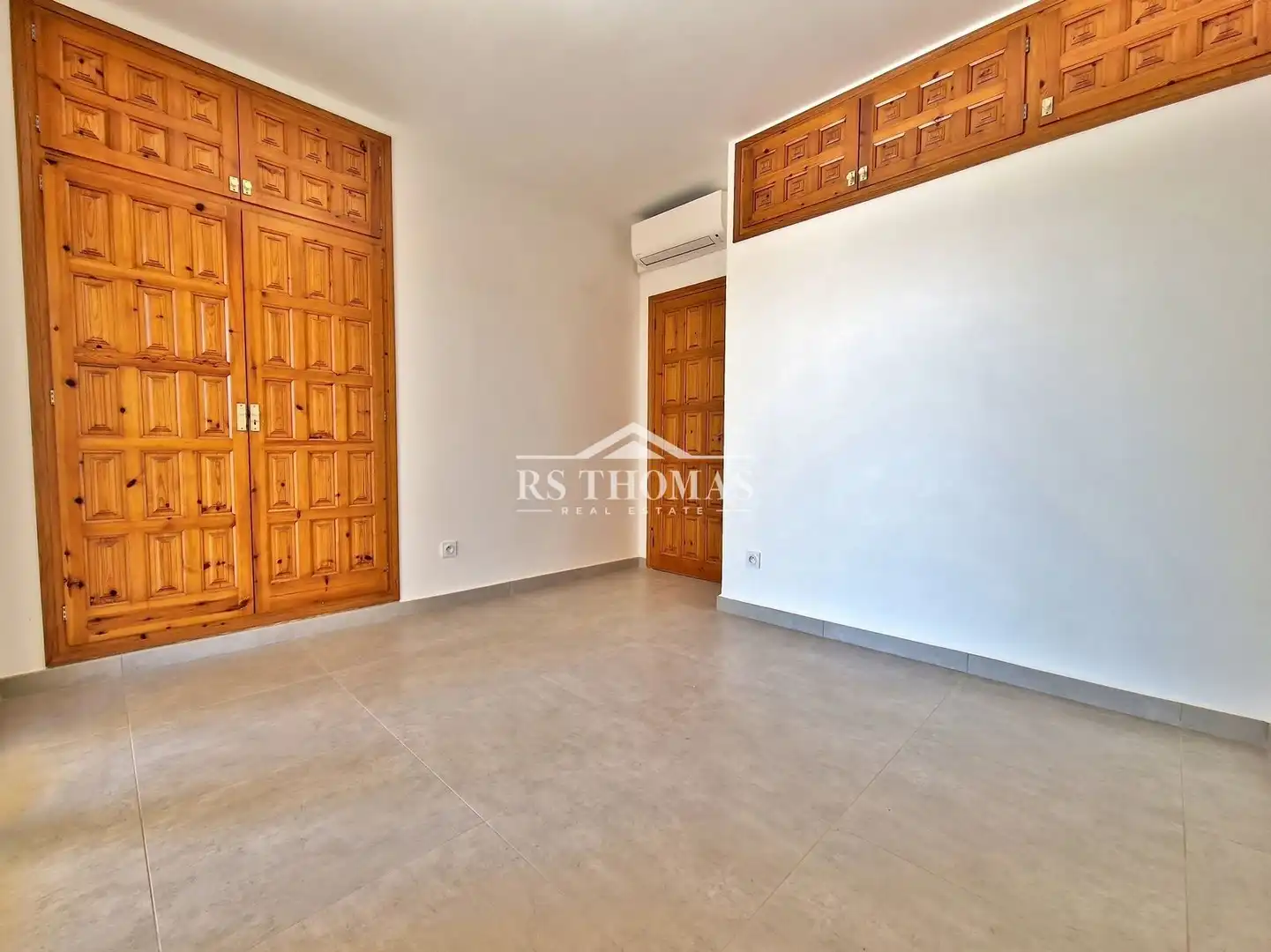 Habitación de Casa o chalet en venta en Palau-saverdera con Aire acondicionado, Terraza y Trastero