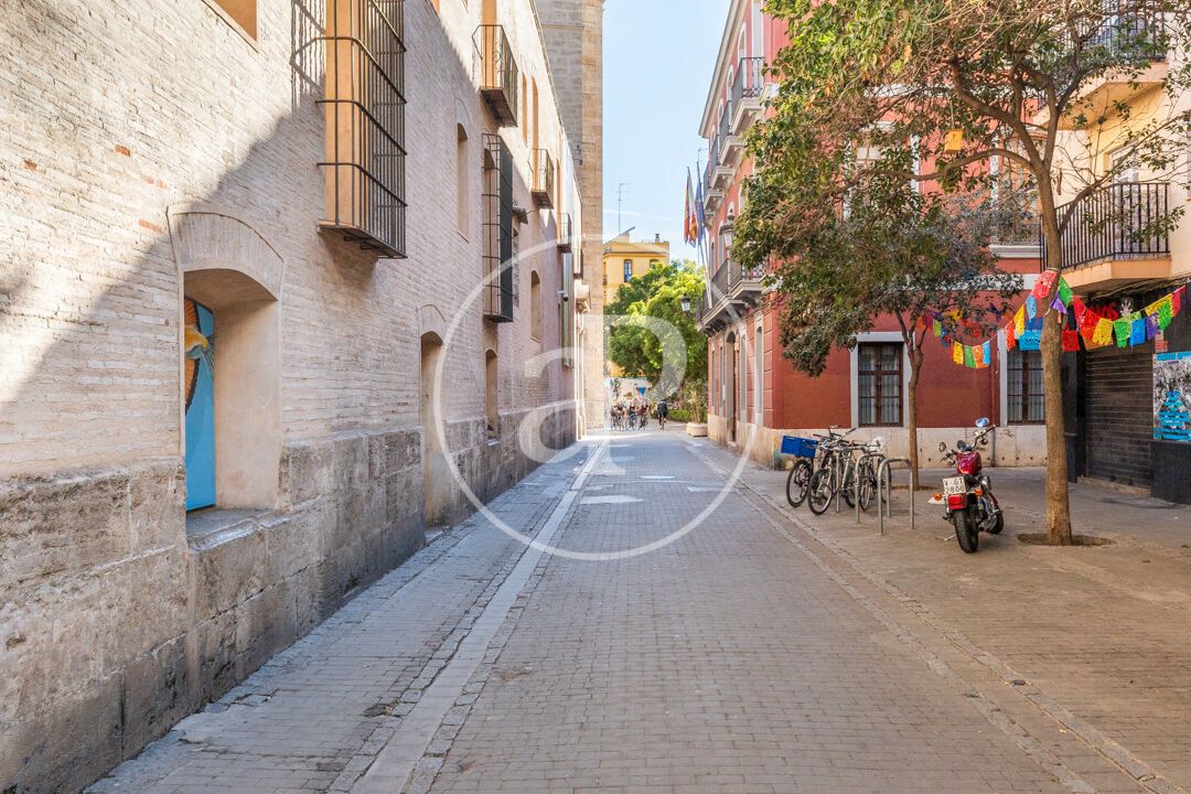 Vista exterior de Pis en venda en  Valencia Capital amb Aire condicionat, Calefacció i Traster