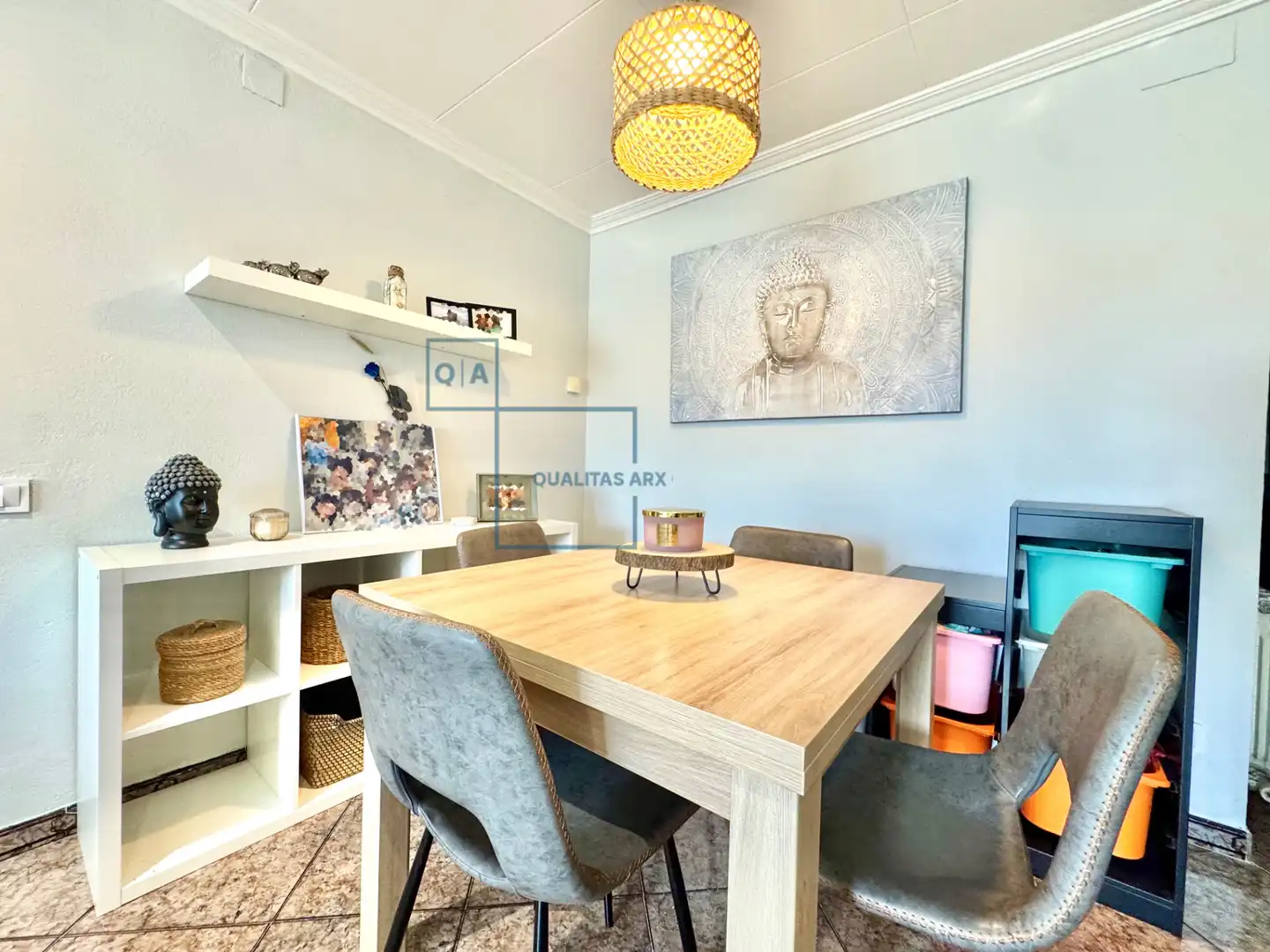 Comedor de Piso en venta en Terrassa con Aire acondicionado, Calefacción y Amueblado