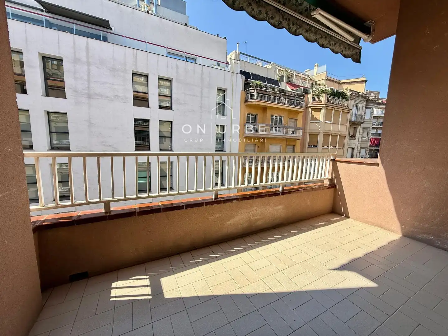 Pis amb terrassa en venda a DELS MADRAZO, imagen 4