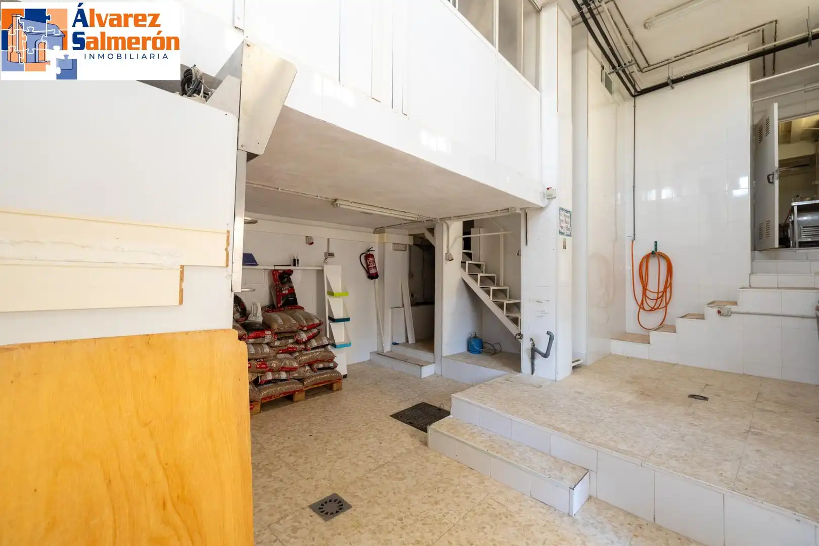 House with terrace for sale in Calle ALPES, imagen 36