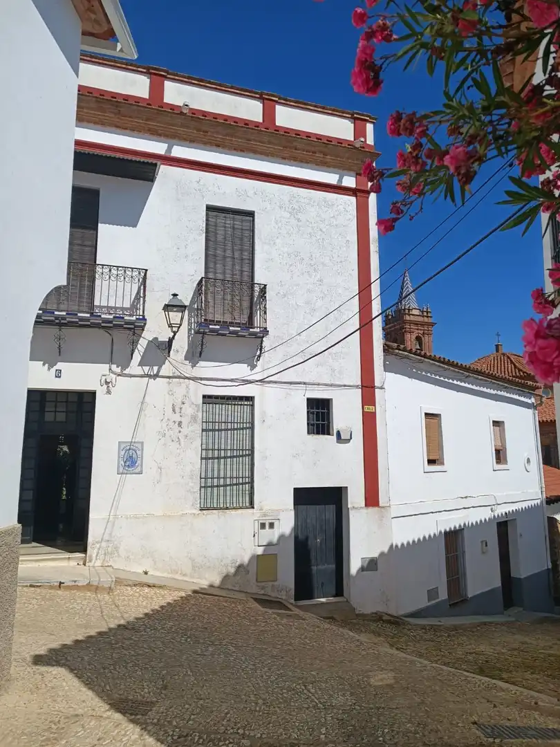 Vista exterior de Casa o chalet en venta en Fuenteheridos con Trastero y Amueblado