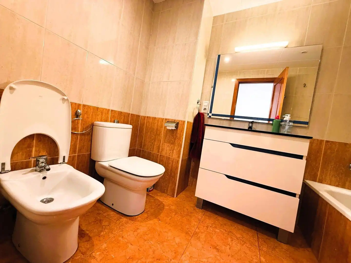 Baño de Piso en venta en Malgrat de Mar con Aire acondicionado, Calefacción y Balcón