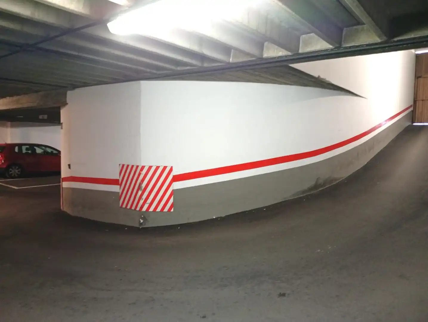 Garage zum Verkauf in Oviedo 