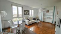 Wohnzimmer von Wohnung zum verkauf in Santander mit Balkon