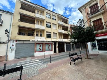 Parking to rent in De Aguilar