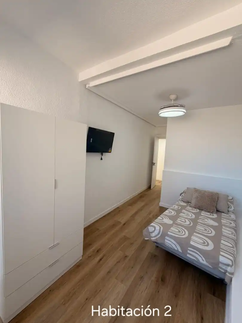 Habitación de Piso para compartir en Murcia con Amueblado, Horno y Lavadora