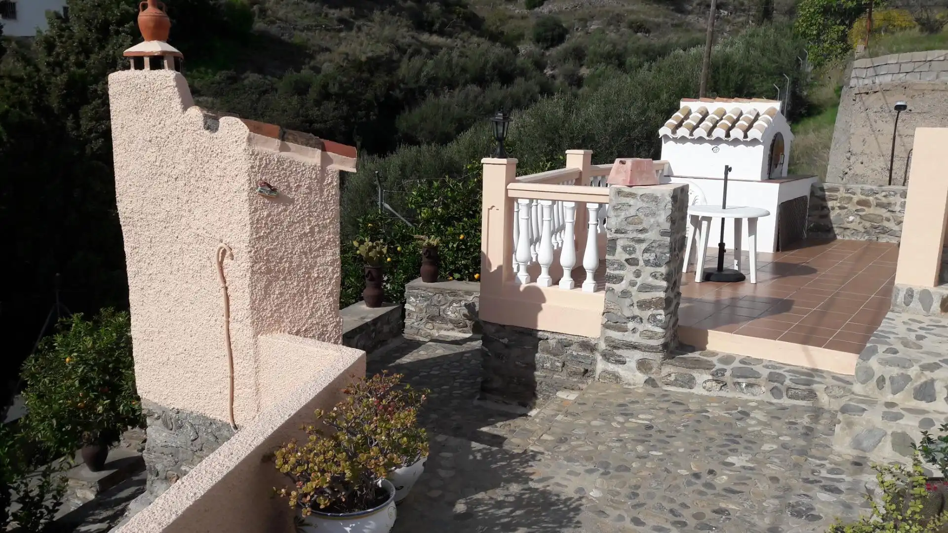 Terrassa de Casa adosada en venda en Almuñécar amb Piscina comunitària