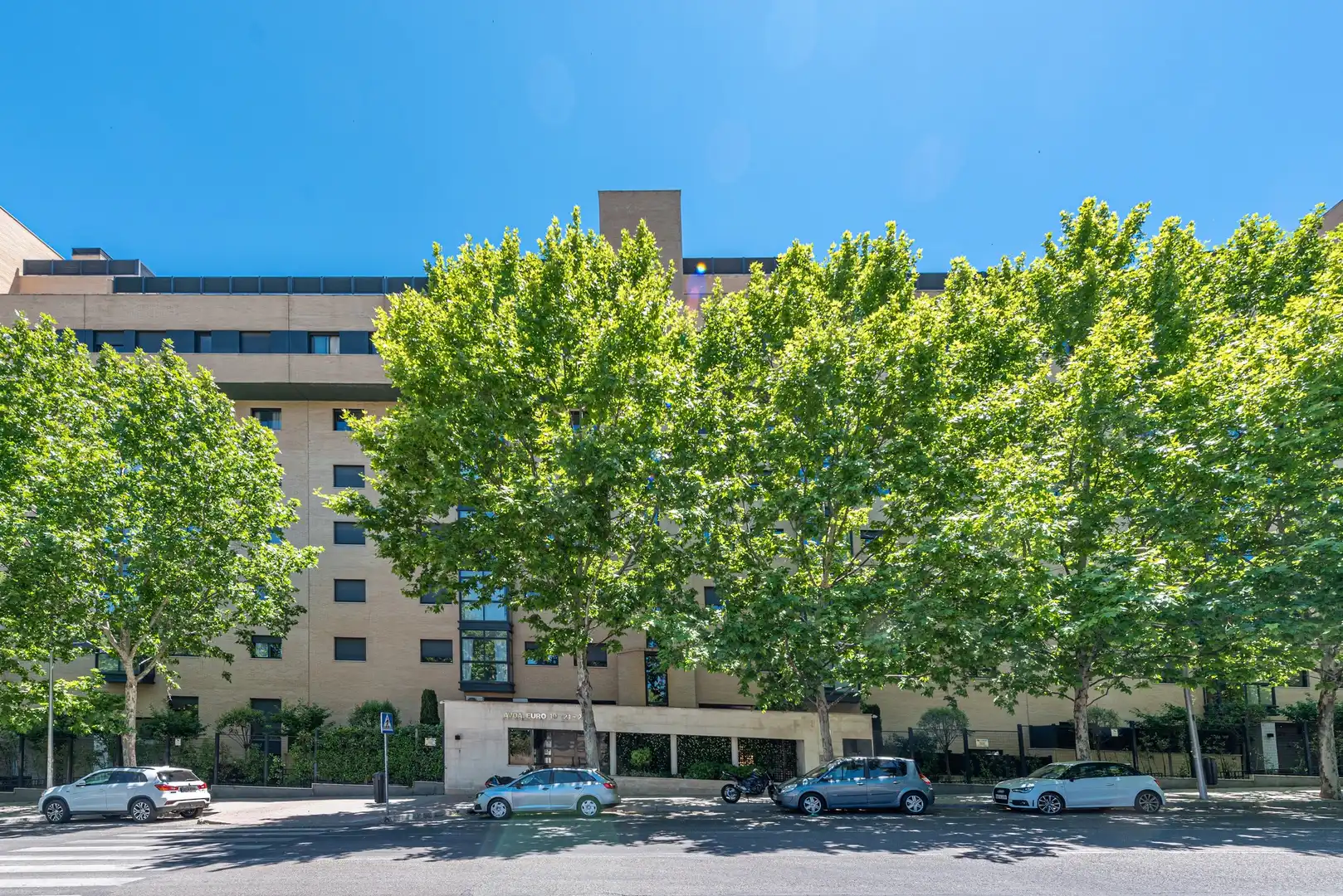 Vista exterior de Piso en venta en Madrid con Trastero