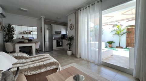 Foto 5 de Casa adosada en venda a Pueblo Acantilado - Lanuza, Alicante