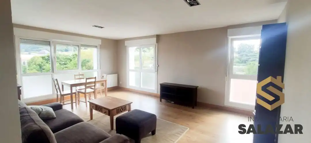 Wohnzimmer von Wohnung zur Miete in Urduliz mit Heizung und Möbliert