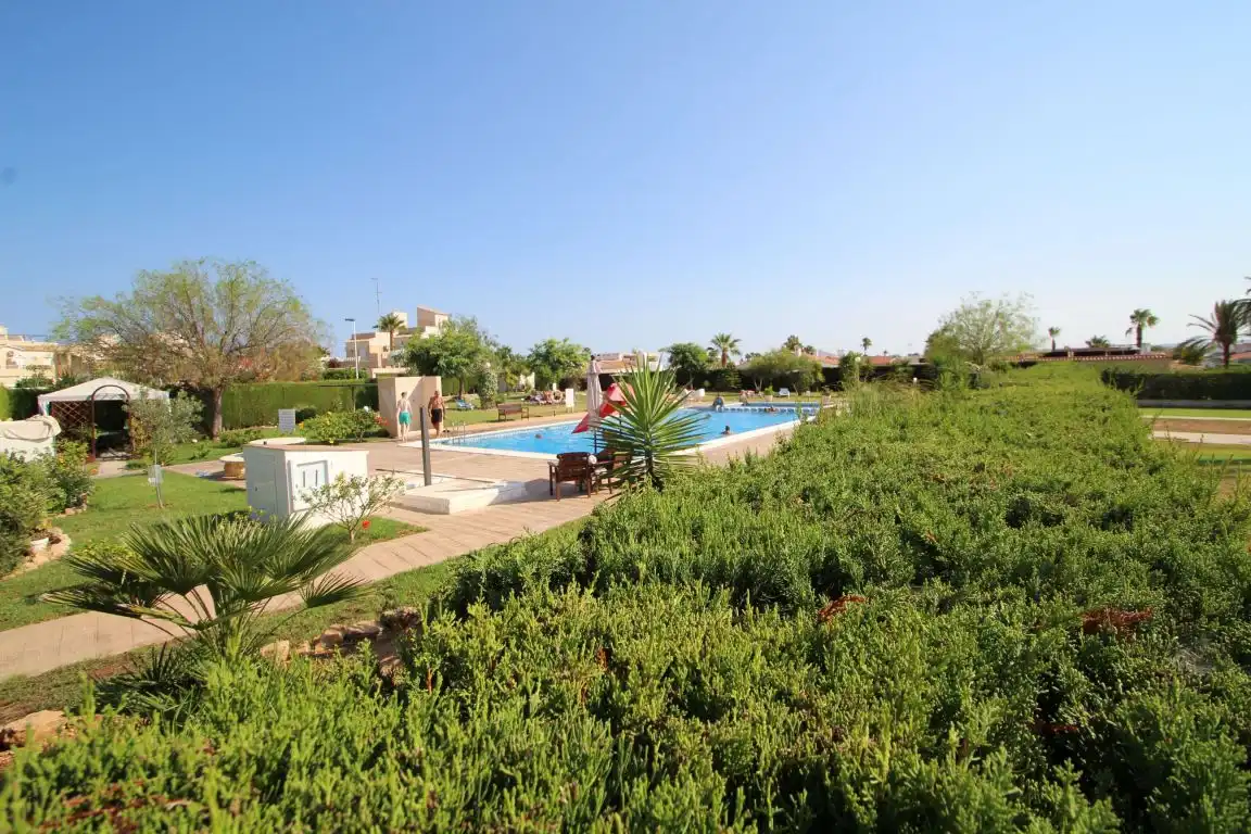 Chalet con piscina en venta en Avenida de las urracas, imagen 37