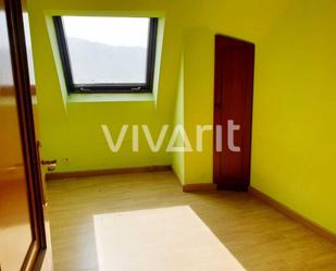 Bedroom of Flat for sale in Cee