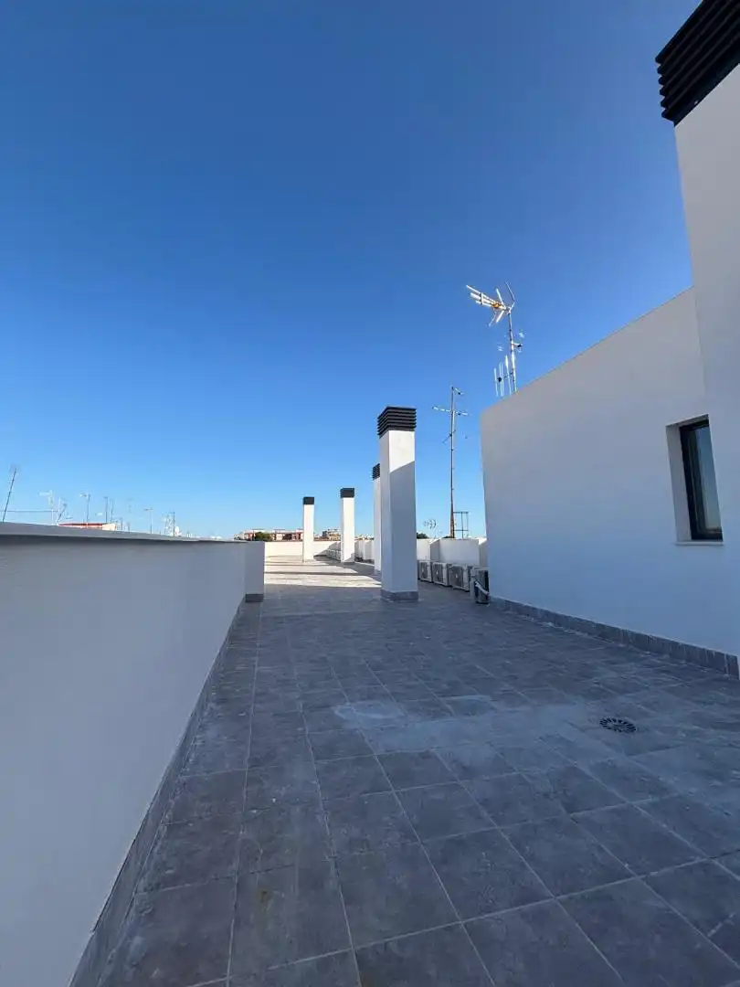 Terrasse von Wohnungen zur Miete in Massanassa mit Terrasse, Abstellraum und Möbliert